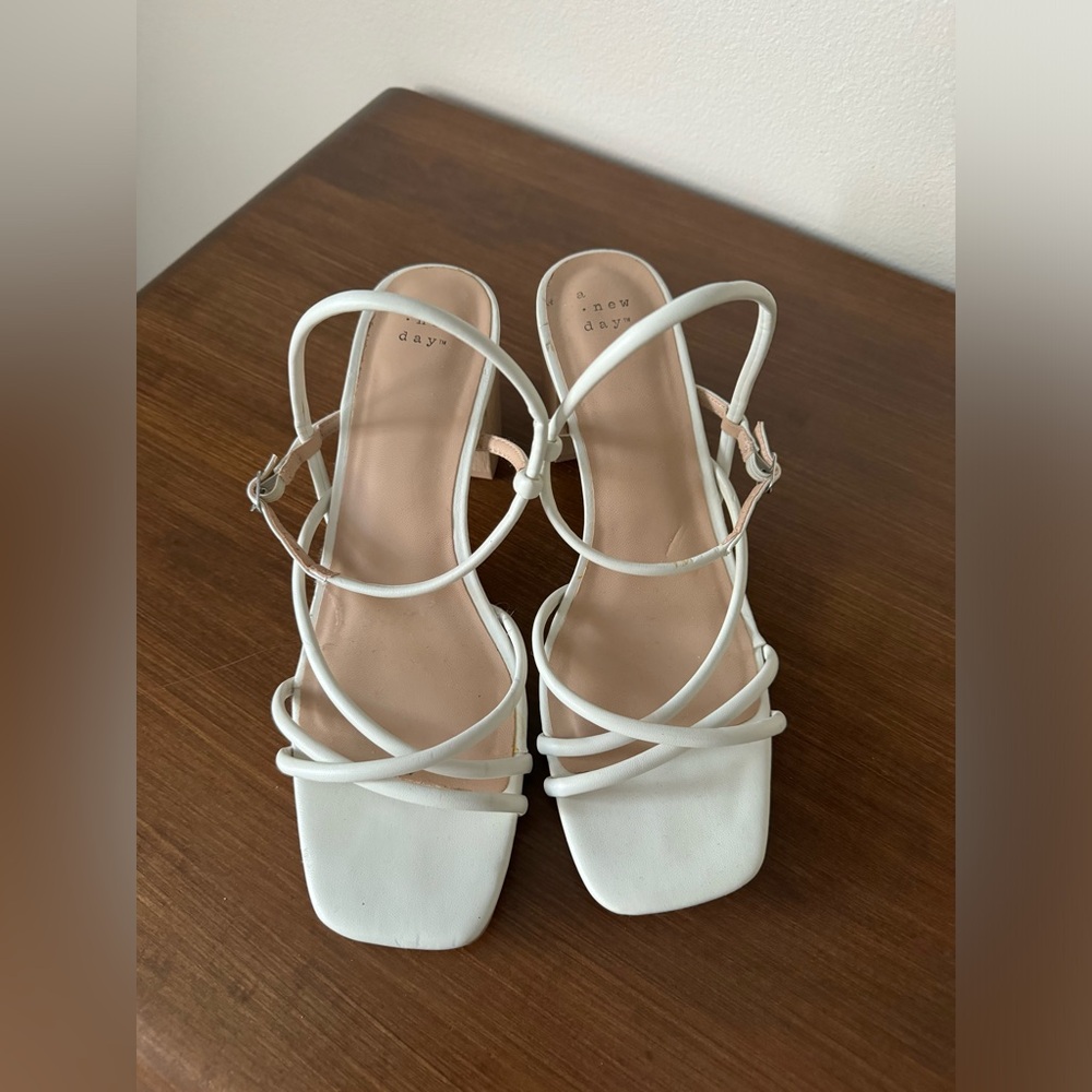Women’s Ivory Heeled Sandal